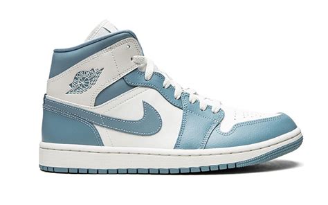 nike jordans donker blauw|blauwe jordan 1 dames.